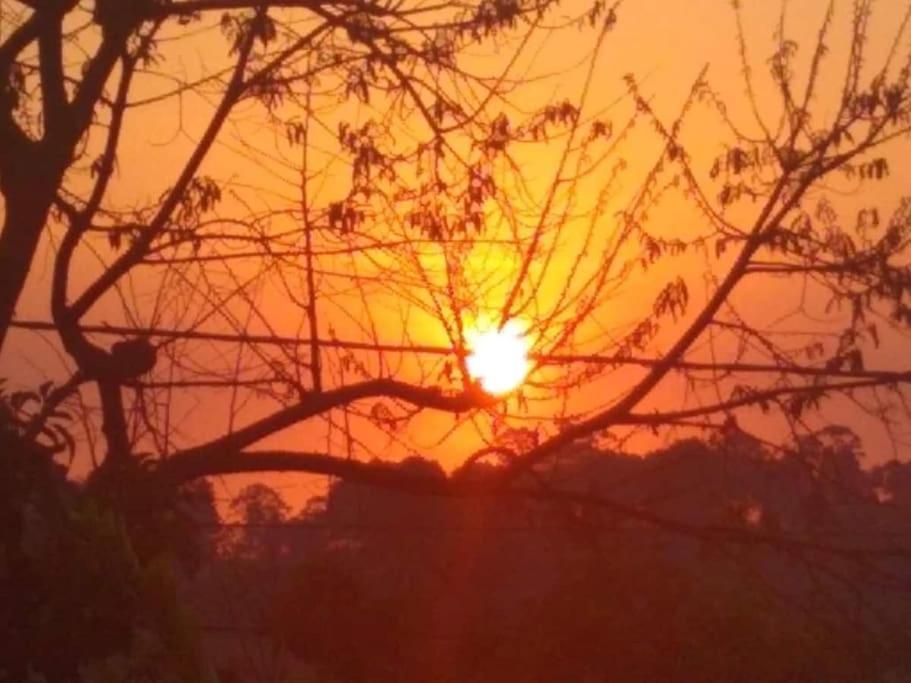 Chale Aconchegante Em Estancia Climatica Santo Antonio do Leite Bagian luar foto