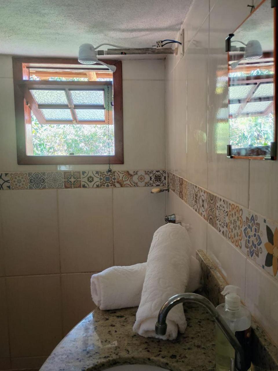 Chale Aconchegante Em Estancia Climatica Santo Antonio do Leite Bagian luar foto